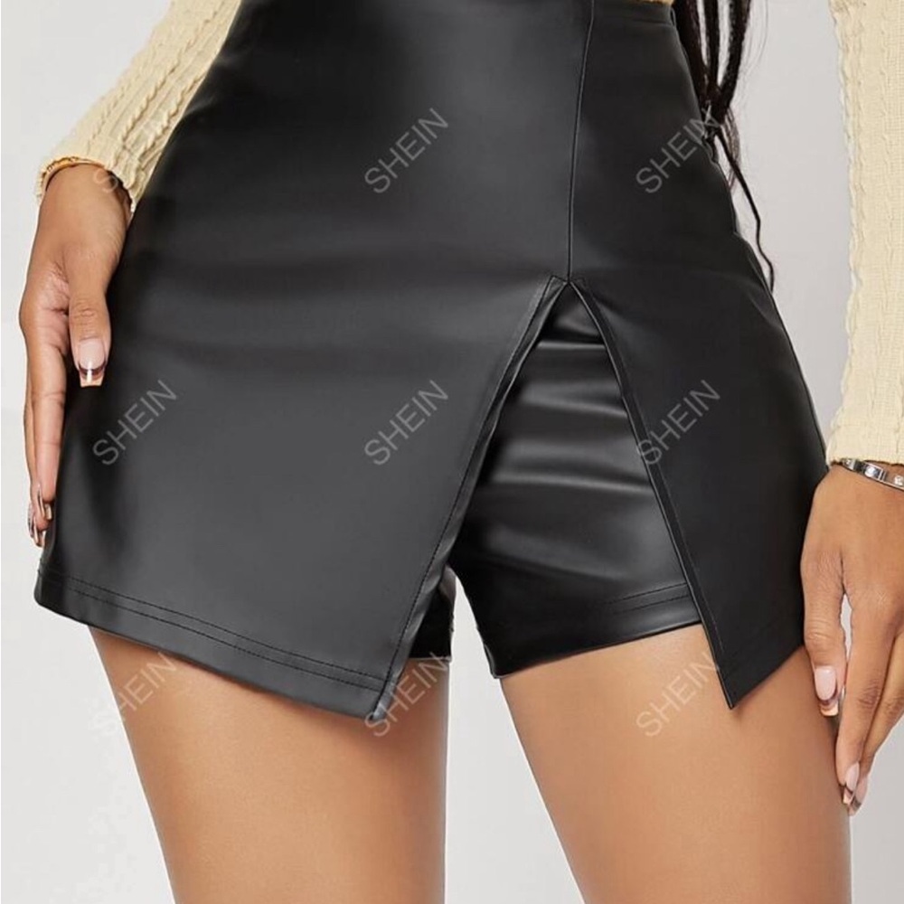 SHEIN Black Faux Leather Skort Women’s Large Mini Skirt Shorts Club Night Out